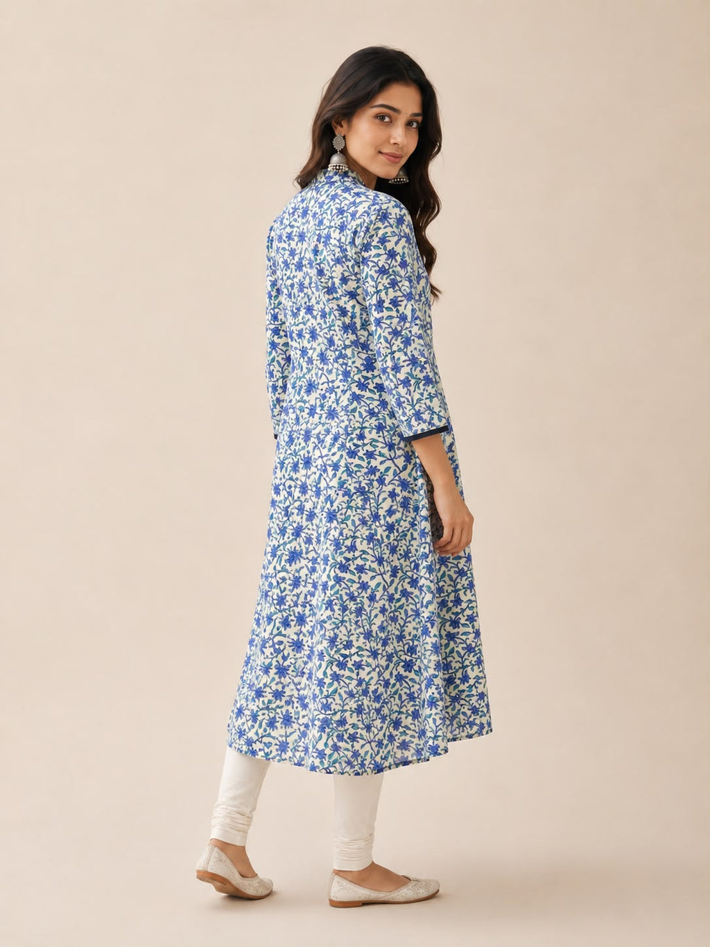 NILI KURTA